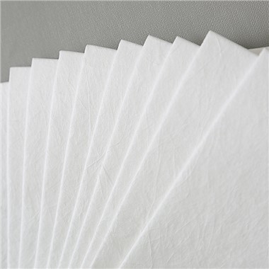 Medicīniskie šķidrumu absorbējošie spilventiņi