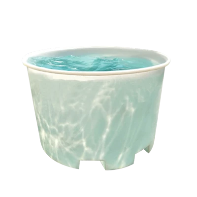 Plastmasas liellopu dzeršanas siles tvertne ar vāku